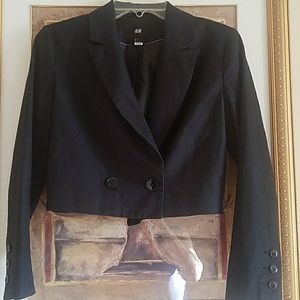 H&M BLACK  CROP LAZER SIZE 4